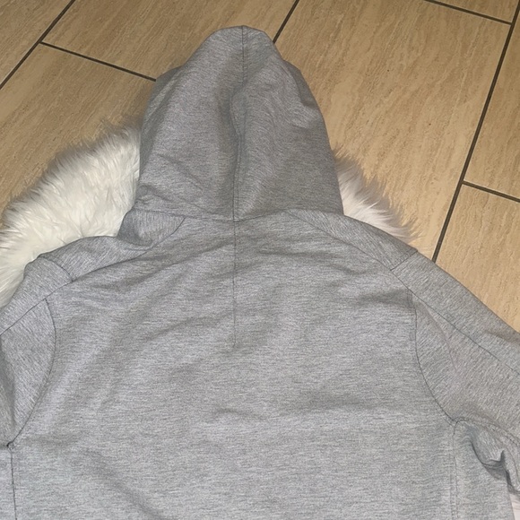 Lululemon Men’s Front Zip Jacket/ Sweater - Picture 7 of 9